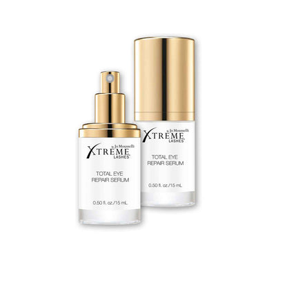 Anti-Aging Augenserum Total Eye Repair von Xtreme Lashes im Airless-Spender zur Glättung von Fältchen auf dem Augenlid.