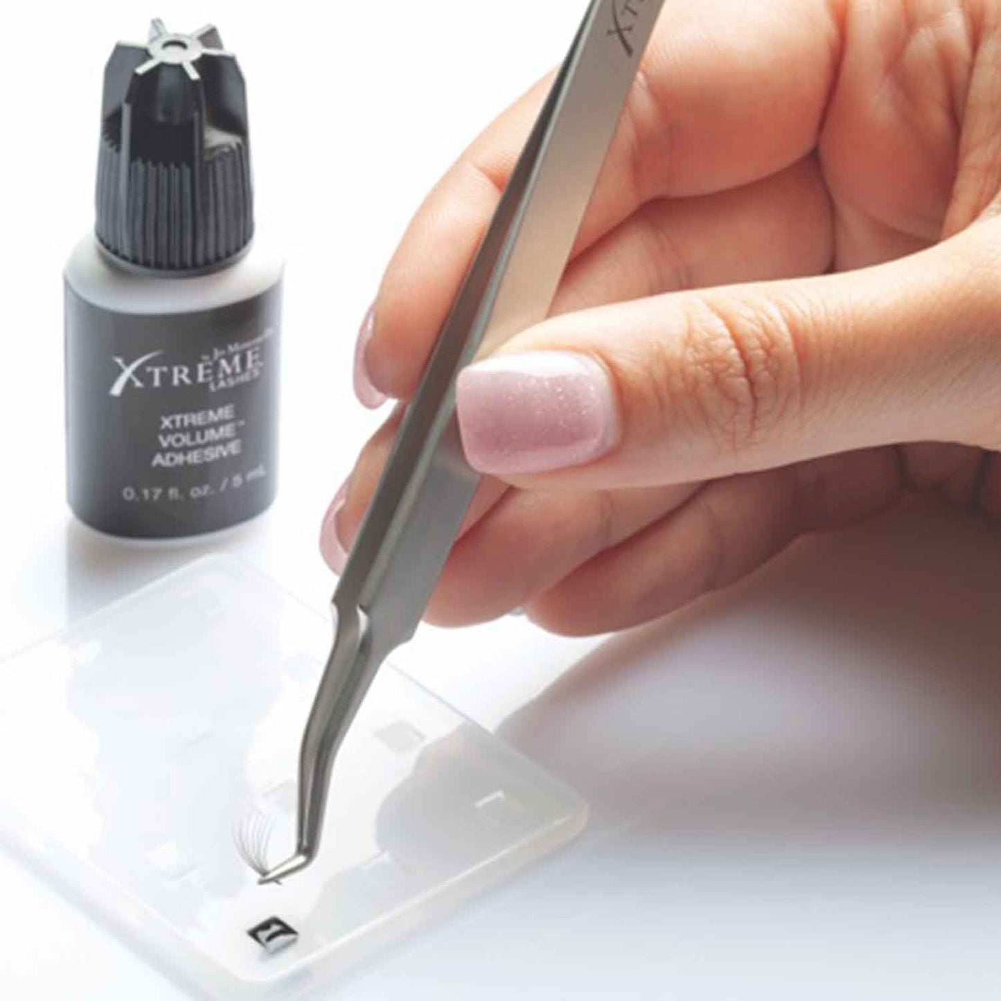 Wimpern  Profi Pinzette für Volumentechnik mit abgewinkelter Spitze Xtreme Lashes